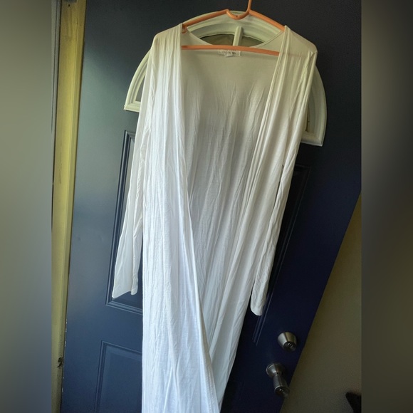 Luna Collection, ladies thin long sleeve, duster, XL. - Picture 2 of 5